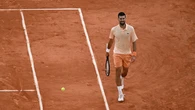 Djokovic, también eliminado de Roland Garros: remontada antológica de Fonseca
