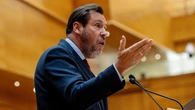 Óscar Puente agita las redes con su ataque a Figaredo: ‘No ha tocado a un currante en su vida ni con un palo’”