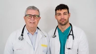 Doctores José Abellán Alemán y José Abellán Huerta: «Tener ganas de orinar eleva la tensión»