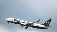 Ryanair avisa: no esperará a los pasajeros atrapados en las colas del nuevo control de pasaportes de la UE