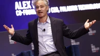 Alex Karp, CEO de una empresa armamentística: "Creo que es muy probable que Estados Unidos acabe en una guerra de tres frentes con China, Rusia e Irán"