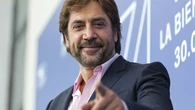 Javier Bardem, sobre su infancia: "A mí me tocó todavía ponerme de pie con algunos himnos, poco, pero me tocó"