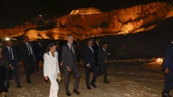 Los Reyes inauguran la iluminación (made in Spain) del Templo de Hatshepsut: "Ha quedado espectacular"