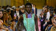 Los monos largos perfectos para madres están en Zara, Mango y H&M