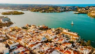 En Reino Unido lo tienen claro: esta isla española es uno de los mejores destinos para viajar este verano