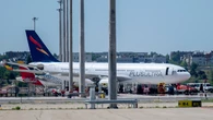 Así ha sido la llegada de León XIV a España: antes de hora y seguido por Flightradar