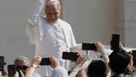 Visita del Papa León XIV a España, en directo: sigue toda las novedades de la llegada a Madrid