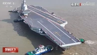 El portaaviones más moderno de China cruza el estrecho de Taiwán rumbo al mar de China Meridional