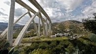 China se hace con el control total de la constructora gallega Grupo Puentes