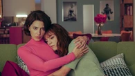 "Amarga Navidad" ya tiene fecha en Movistar mientras Almodóvar vuelve a estrenarla en Cannes