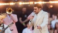 Bad Bunny ha hecho que nos compremos esta sudadera de Adidas que ha llevado en su segundo concierto en Barcelona