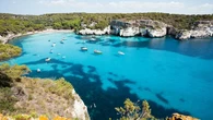 La UE aprueba su primer plan para frenar el sobrecoste de la vida en islas y zonas costeras