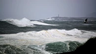 La AEMET advierte: la DANA seguirá castigando el norte este domingo mientras el sur y Canarias rozarán los 36 grados