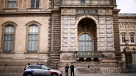 Carrera contrarreloj tras el robo del Louvre: "Si no atrapan a los ladrones en 24-48 horas, las joyas desaparecerán"