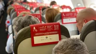 El asiento del avión que no quiere nadie: una azafata revela cuál es el lugar más odiado por los pasajeros