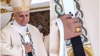 ¿Por qué se besa el anillo del Papa?