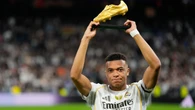 Mbappé celebra su Bota de Oro y el madridismo mima a Vinicius
