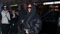 Rihanna convierte el look más cómodo en el más poderoso de París: sudadera, leggings y una chaqueta que lo cambia todo