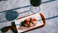 Fran, experto en vinos, sobre el ideal para el jamón ibérico: “La mayoría te diría un tinto, pero...”