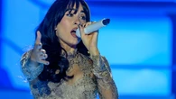 Aitana estrena en Sevilla el vestido joya de Ze García y las botas artesanales españolas que ya son el look más espectacular de su gira