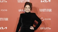 Gloria Estefan, 68 años y un vestido negro de brillos que nuestras madres van a querer copiar esta Navidad