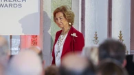 La Reina Sofía reaparece en Madrid con sus collares amuletos más poderosos: del Indalo al ojo griego