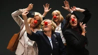 La obra 'Risa caníbal' invita a los políticos a dejar su lado de performativo
