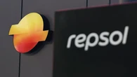 Repsol da entrada a Masdar en una cartera renovable en España valorada en 849 millones de euros