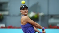 Badosa se reivindica en Berlín y rompe su silencio sobre Tsitsipas: "Cuando hay situaciones tóxicas, todo se vuelve más complicado"