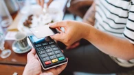 Estas son las cosas que salen más caras de lo que piensas y así es cómo puedes pagar menos