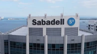 Amancio Ortega suma la sede de Banco Sabadell en Miami a su vasto imperio inmobiliario al cerrar su compra por 235 millones de euros