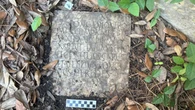 Aparece en un jardín particular de EE UU una lápida romana de casi 2.000 años desaparecida el siglo pasado
