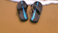 Los expertos coinciden: el peligro silencioso de llevar chanclas en verano y por qué no es recomendable