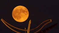 La 'Luna de Maíz' llena sale esta semana, trayendo un eclipse lunar de 'luna de sangre' a la mayor parte del mundo