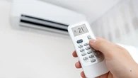Ni 24º ni 25º: a qué temperatura poner el aire acondicionado cuando hace calor
