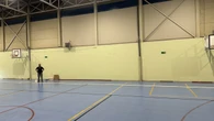 Sancionan a un profesor de Educación Física por sus comentarios a un niño con sobrepeso: "Te doy cinco euros si saltas más alto"