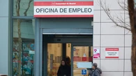 Deberá devolver 6.621 euros al SEPE por viajar a Rumanía durante más de 15 días sin avisar, pese a haber alegado un confinamiento familiar por Covid para justificar su ausencia