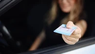 La UE pone fecha al nuevo sistema de identificación: qué ocurrirá con el DNI y el permiso de conducir