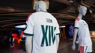 La exclusiva camiseta que regalará el Real Madrid al Papa León XIV tras su acto en el Bernabéu