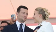 Jordan Bardella y María Carolina de Borbón: sus fotografías más románticas en Mónaco