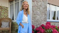 Carmen Lomana se despide del verano 2025 desde Asturias con su look más bohemio (y relajado) hasta la fecha