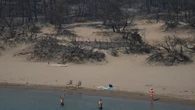 Hallan sin vida a una mujer que desapareció de su tumbona en Grecia: su cuerpo apareció a 40 km, mutilado y en el mar