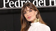 Sara Carbonero confirma que el conjunto más elegante del verano está en Zara: marino, efecto arrugado y por menos de 60 euros