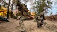 Caos en las filas rusas: soldados norcoreanos abren fuego contra un convoy de Putin