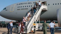 Llegan a Madrid los primeros 96 repatriados desde Venezuela, entre ellos 76 españoles