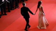 Fassbender y Vikander conquistan juntos la alfombra roja de Cannes para presentar 'Hope'