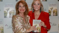 Ana Botella tiene claro a sus 72 años que un vestido estampado es ideal para una tarde con amigas en octubre