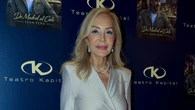 Carmen Lomana se va de cumpleaños con el look más elegante que estiliza sin esfuerzo a cualquier edad