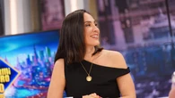 Tamara Falcó apuesta por el top negro de 20 euros de Mango que transforma cualquier look en clave minimalista