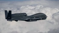 Un caza de la OTAN derriba un dron tras entrar en el espacio aéreo de Estonia cerca de Rusia